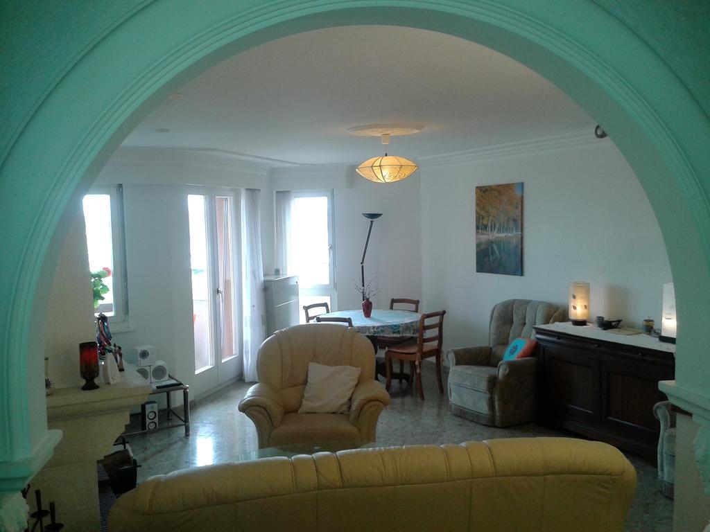Le Lacustre 4Th Floor Port-Valais Bilik gambar