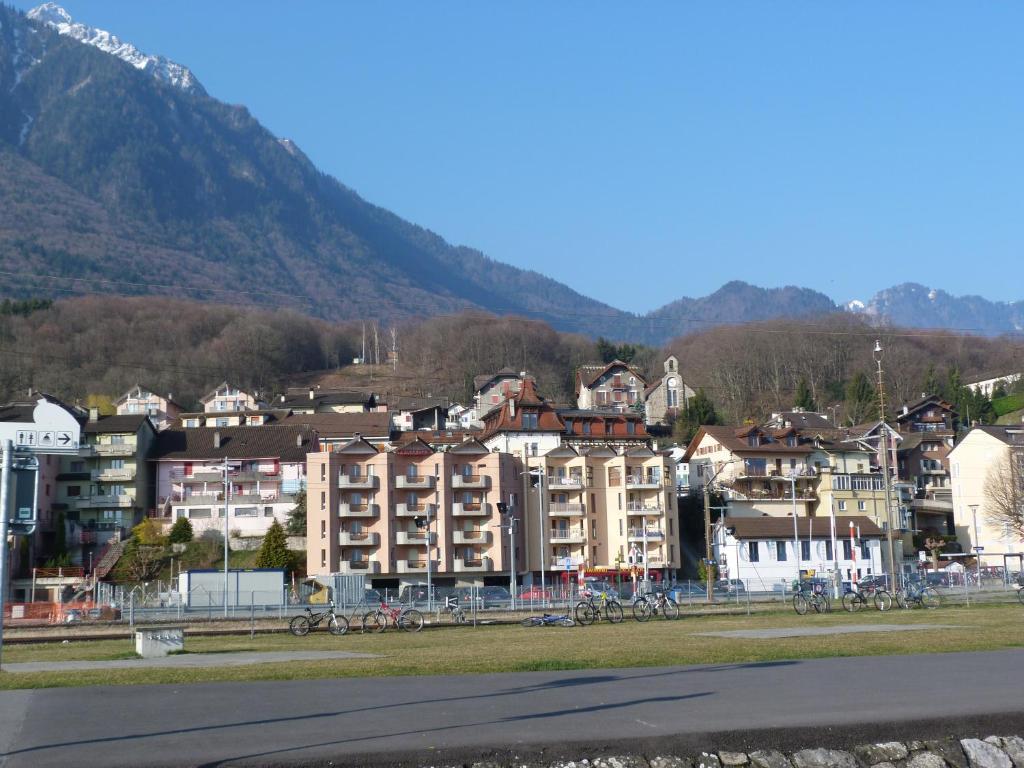 Le Lacustre 4Th Floor Port-Valais Luaran gambar