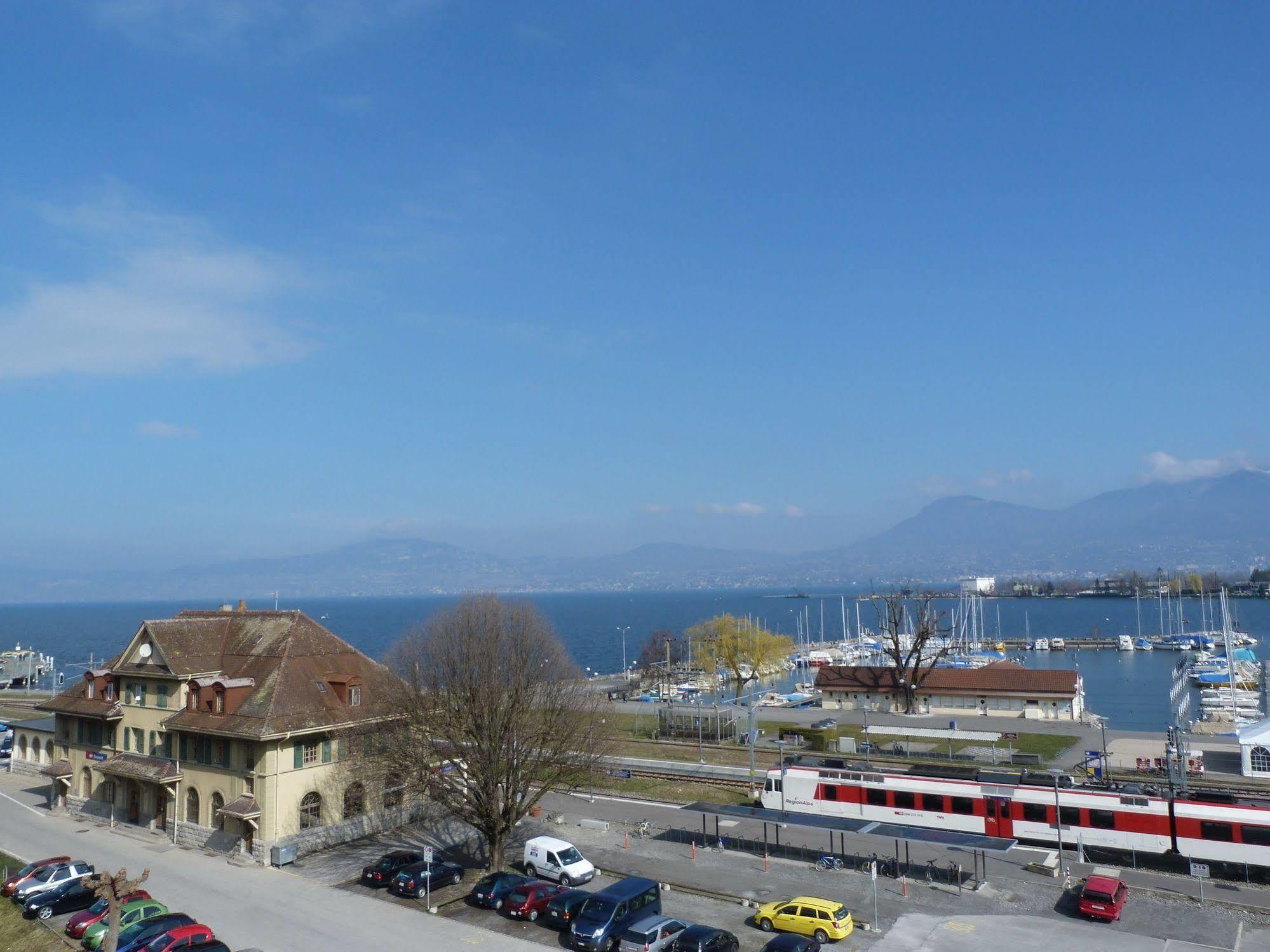 Le Lacustre 4Th Floor Port-Valais Luaran gambar